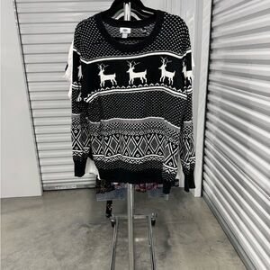 Old Navy | Argyle Sweater with Reindeer Print in Black and White | size XXL